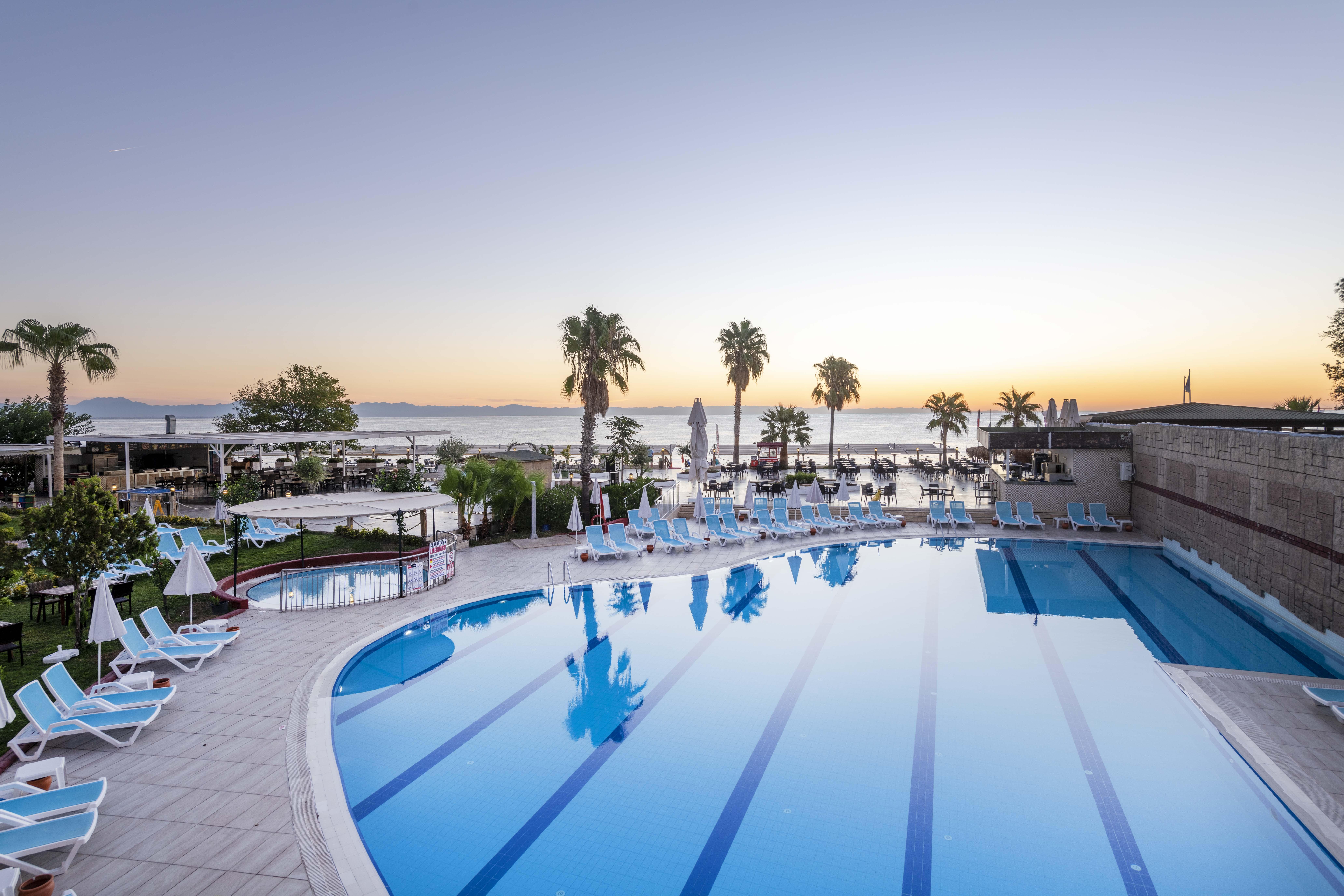 Armas Gul Beach Kemer Exteriör bild
